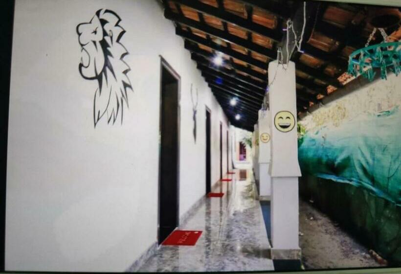 אתר נופש Visava Cottages Kihim Beach