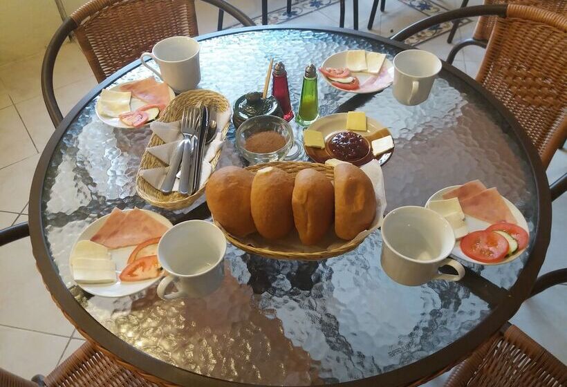 هتل Amazonia Y Sol