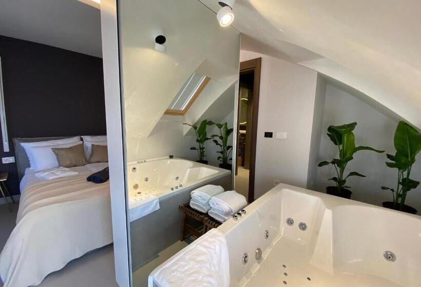 پانسیون Korpa Deli Rooms Spa