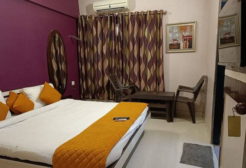 리조트 Igatpuri Hills Retreat