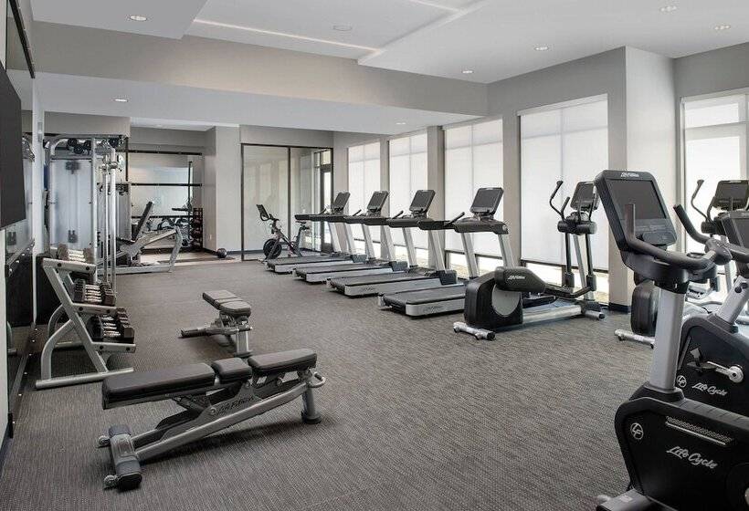 فندق Courtyard By Marriott Indianapolis Plainfield