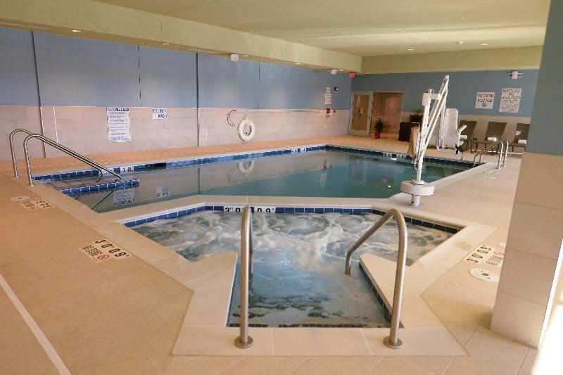 هتل Holiday Inn Express & Suites Onalaska La Crosse Area By Ihg