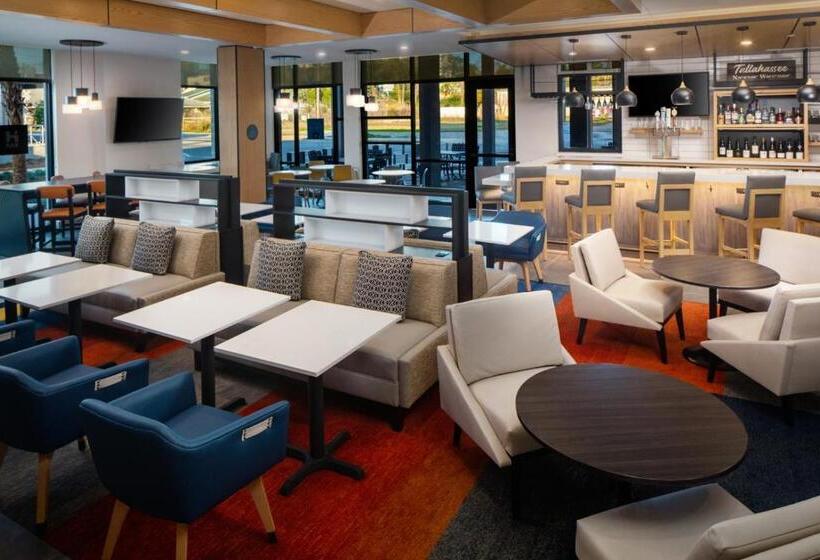 בית מלון כפרי Hyatt House Tallahassee Capitol University