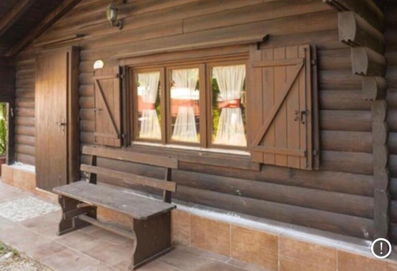 تختخواب و صبحانه Il Castagneto