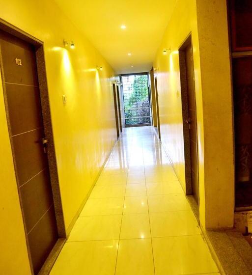 호텔 Pandharinath Lodge