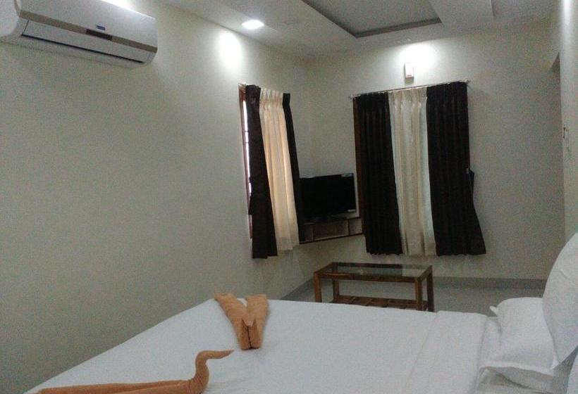 هتل Sri Nivas Guest House