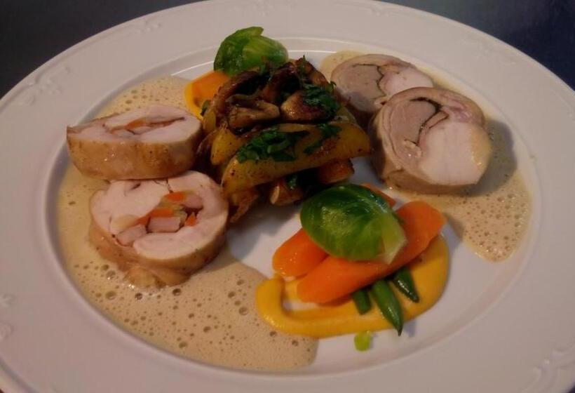 ホテル štekl   Hrubá Skála