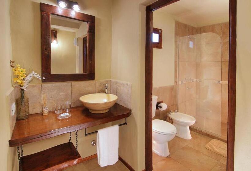 ユースホステル Cabañas La Matera