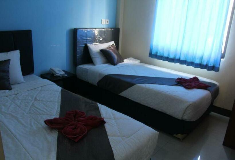 هتل Asher Bali Transit