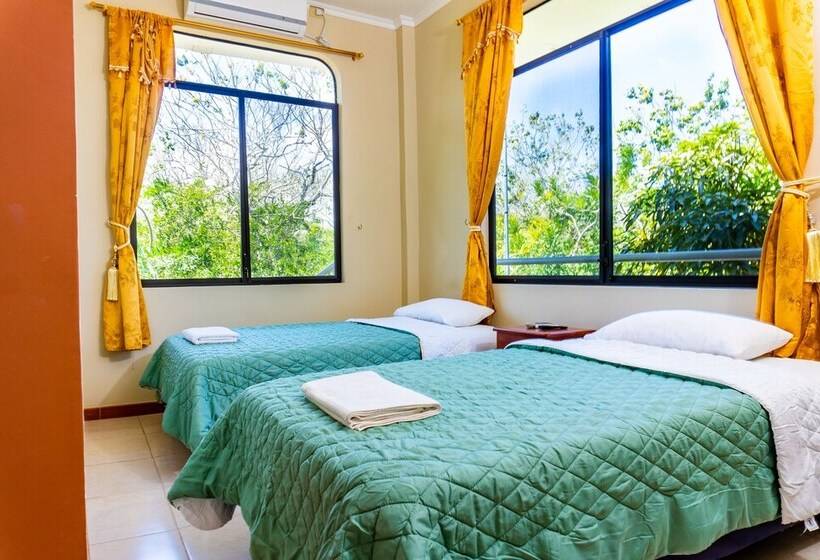 پانسیون Cucuve Eco Hostal