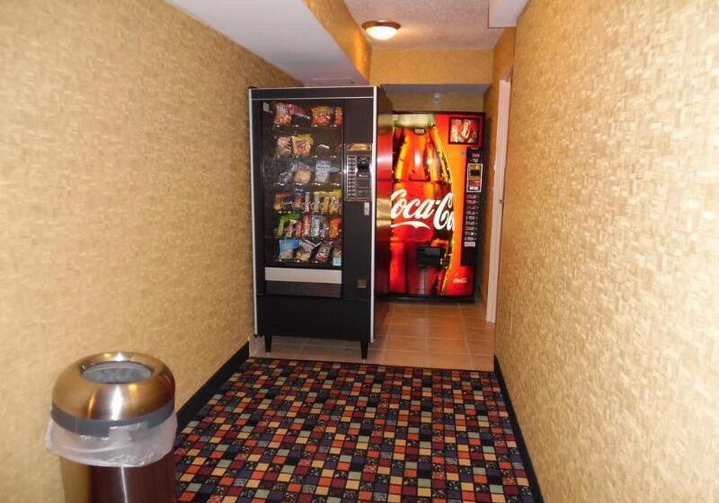 هتل Comfort Inn & Suites Presidential