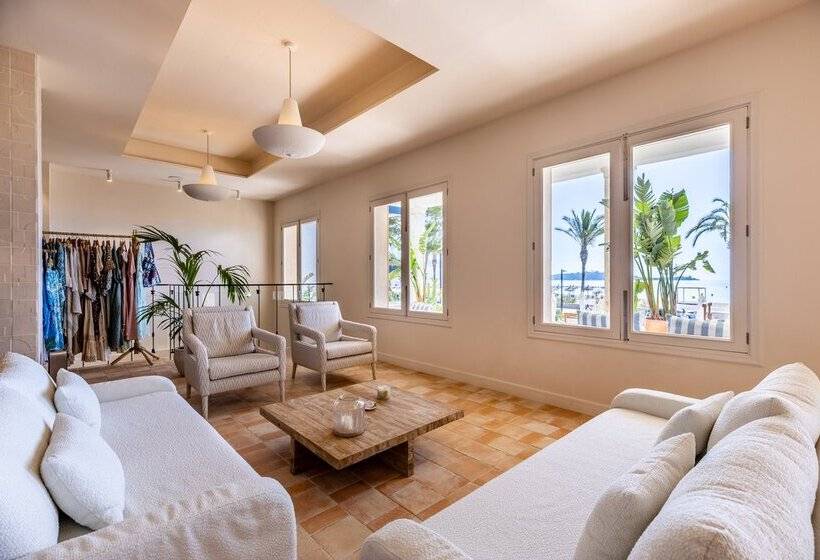 ホテル Hoposa Pollentia - Adults Only