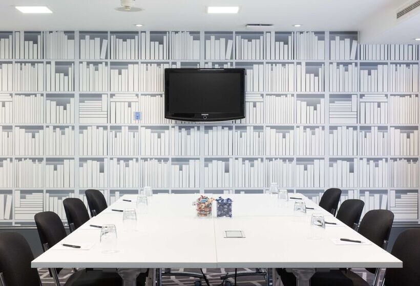 Village Hotel Bournemouth