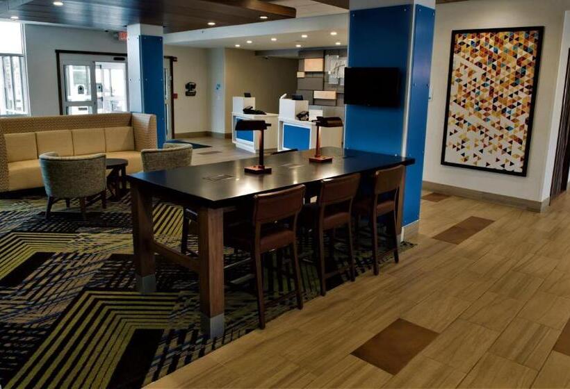 호텔 Holiday Inn Express & Suites Dayton North   Vandalia, An Ihg
