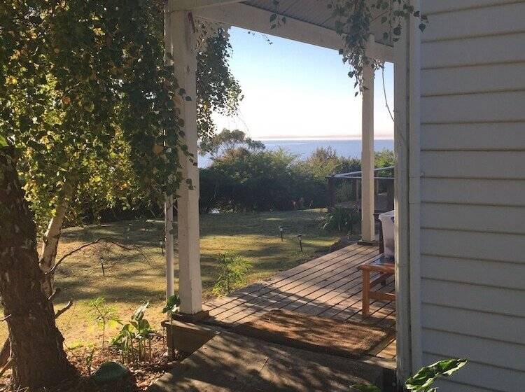Bruny Island Varuna