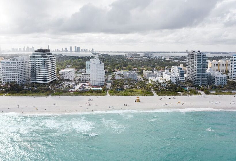 هتل Casa Faena Miami Beach