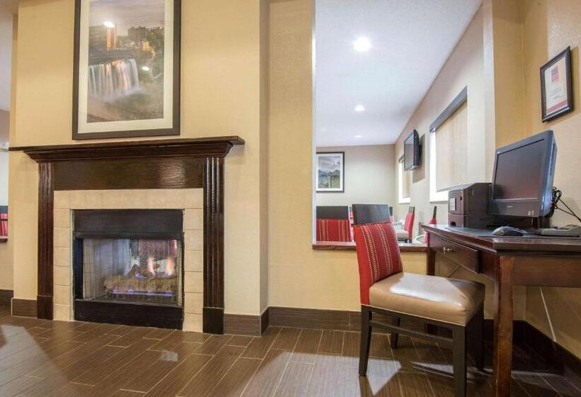 هتل Comfort Suites Rochester Henrietta University Area