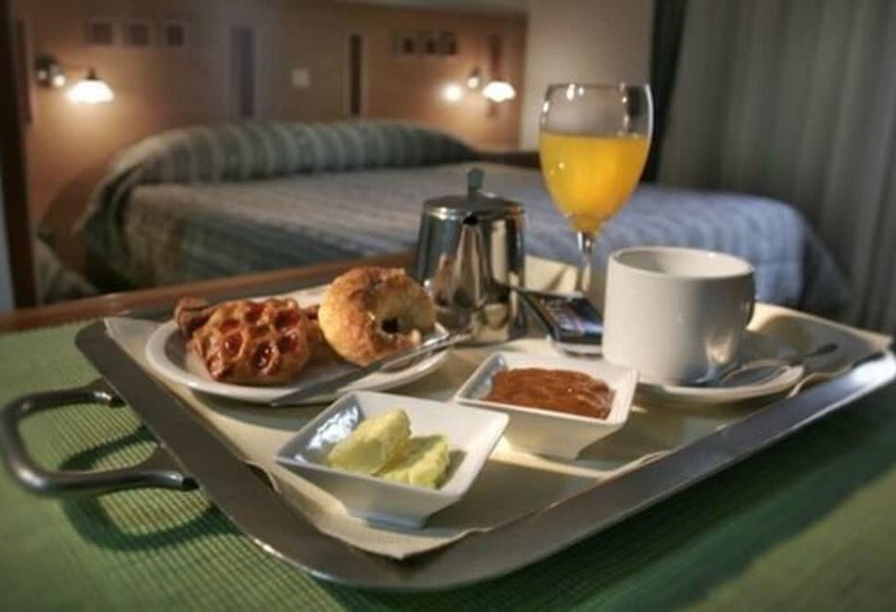 هتل Condor Suites Apart