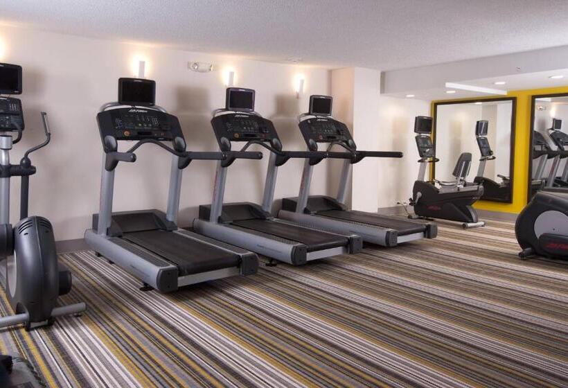 هتل Courtyard Miami Coral Gables