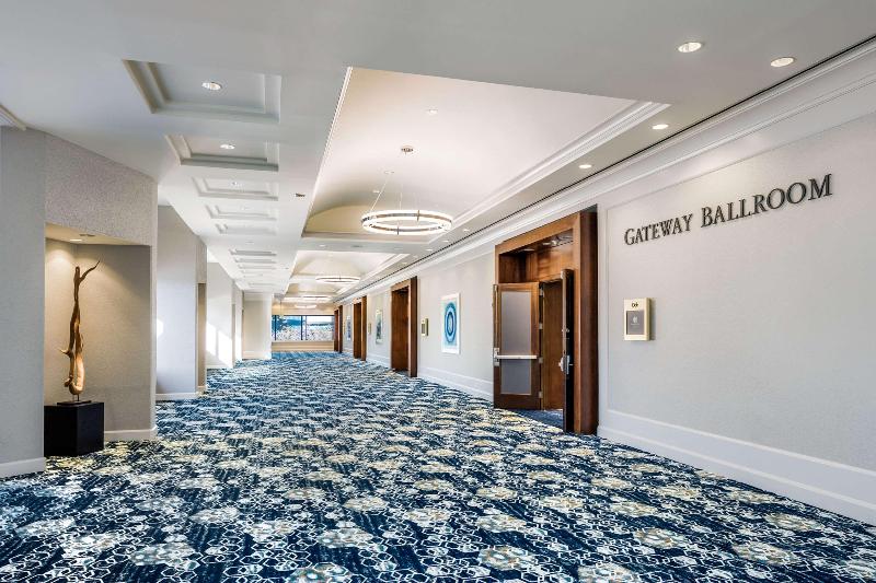 هتل Doubletree By Hilton San Jose