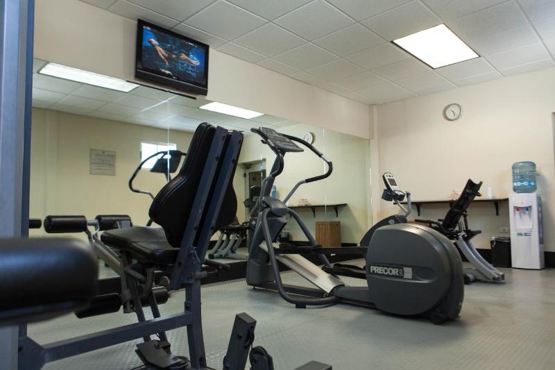 فندق Everest Ciudad Victoria