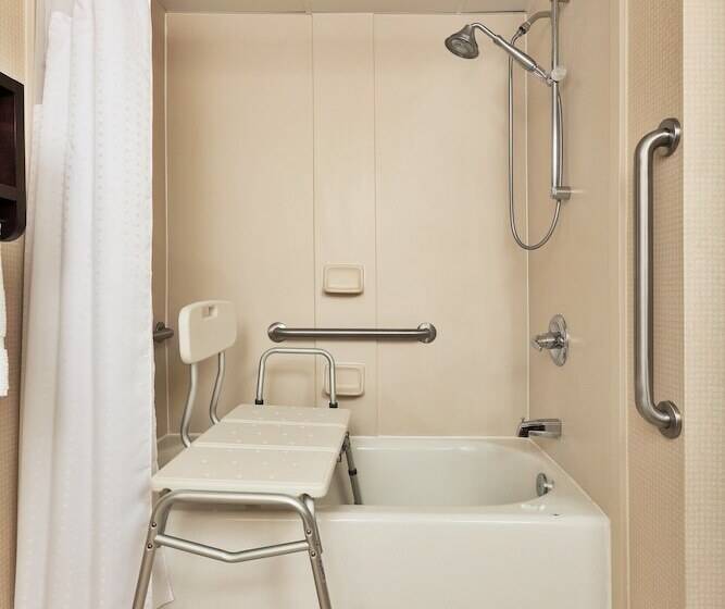 فندق Holiday Inn Exp Winston Salem By Ihg