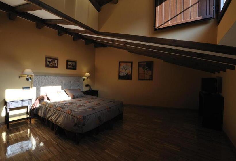 교외 호텔 Rural Y Restaurante, Rinconcito De Gredos