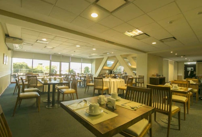 هتل Tower Inn & Suites