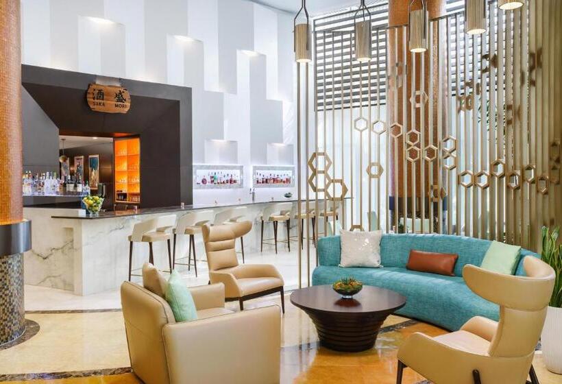 هتل Trump International Beach Resort   Sunny Isles Beach