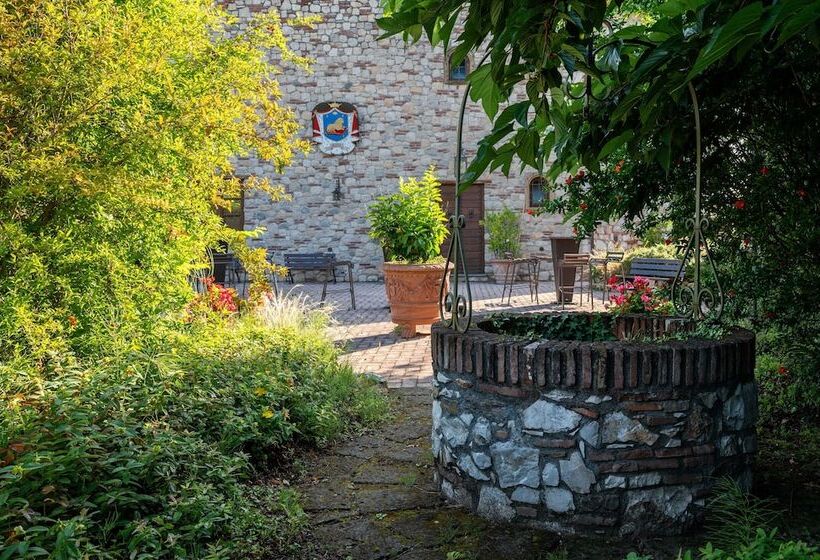تختخواب و صبحانه Castello Dei Templari