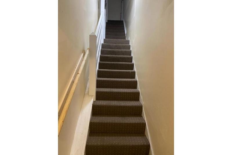 فندق Newport Lodge