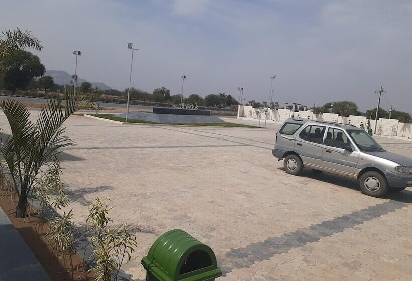 Sentara Hotel And Resort