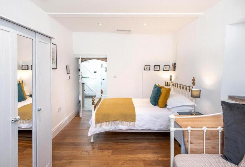 住宿加早餐  The Old Parsonage