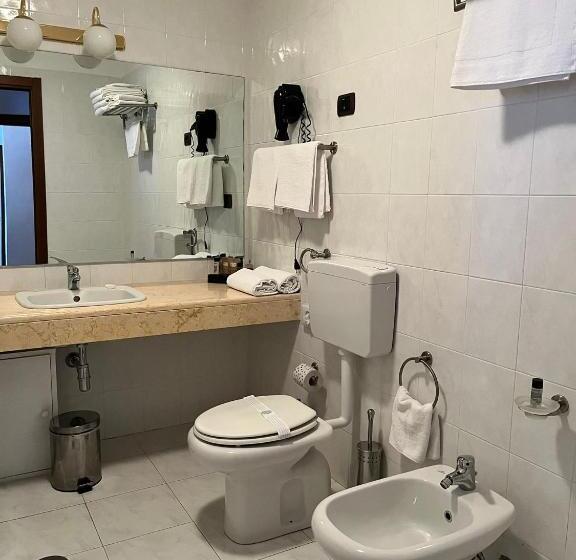 هتل Al Balhara Resort & Spa