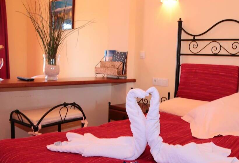 فندق Almazara