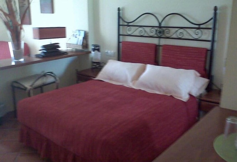 فندق Almazara