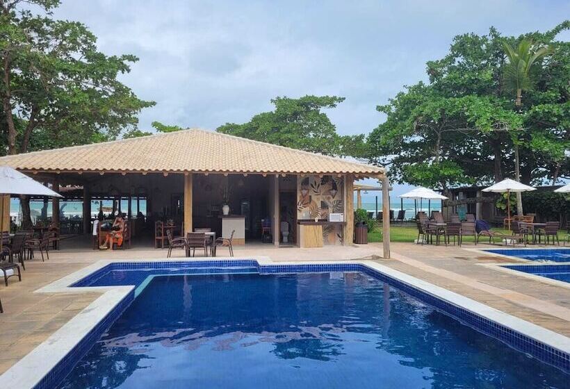 هتل Aquarela Praia