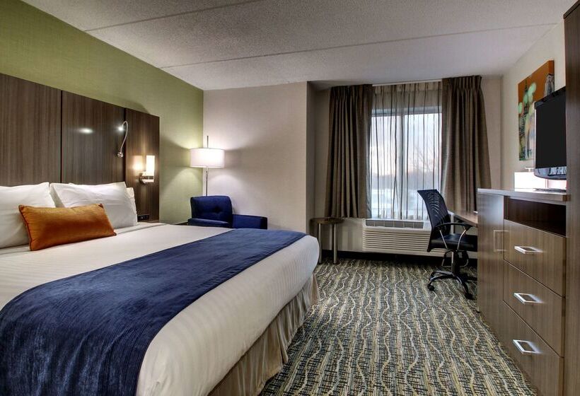 هتل Best Western Plus New Englander