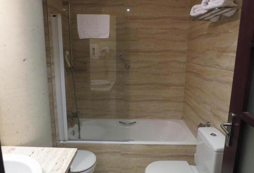 בית מלון כפרי Euba