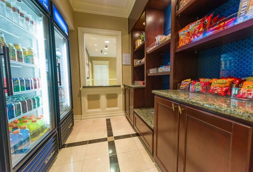 هتل Hampton Inn & Suites Vicksburg