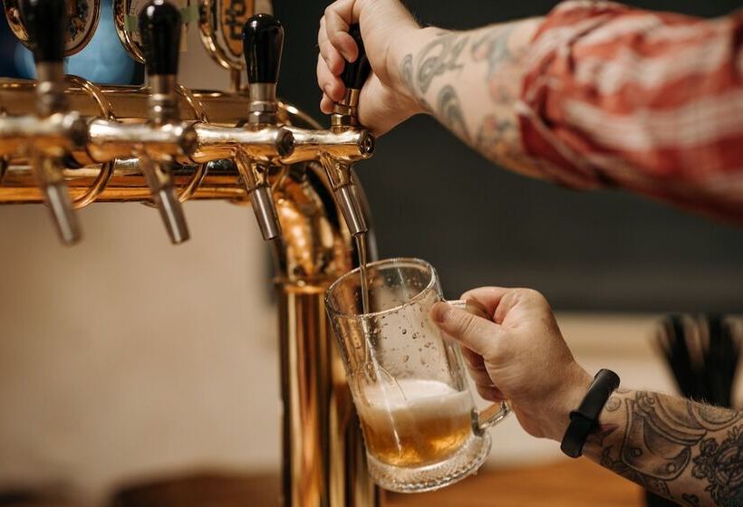 هتل Holiday Inn Express San Diego   Sorrento Valley, An Ihg