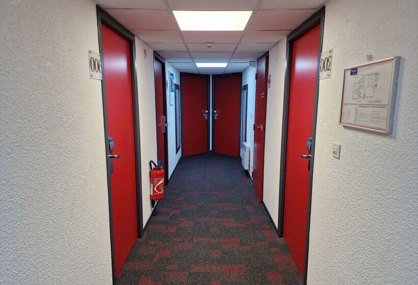 호텔 Kyriad Montluçon   Saint Victor