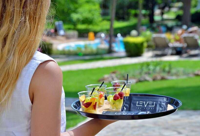 هتل Melia Grand Hermitage All Inclusive