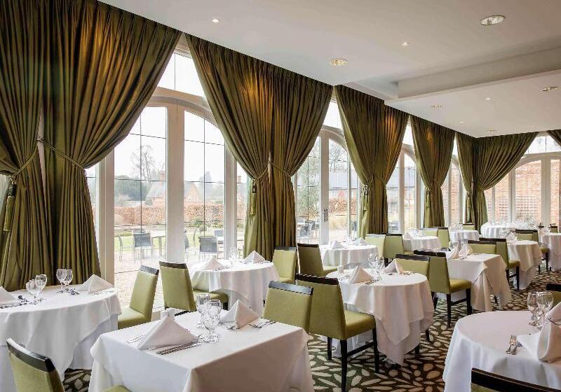 Mercure Warwickshire Walton Hall Hotel & Spa