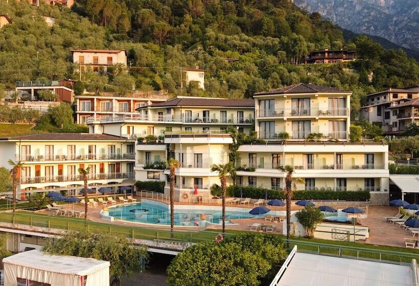 فندق Royal Village