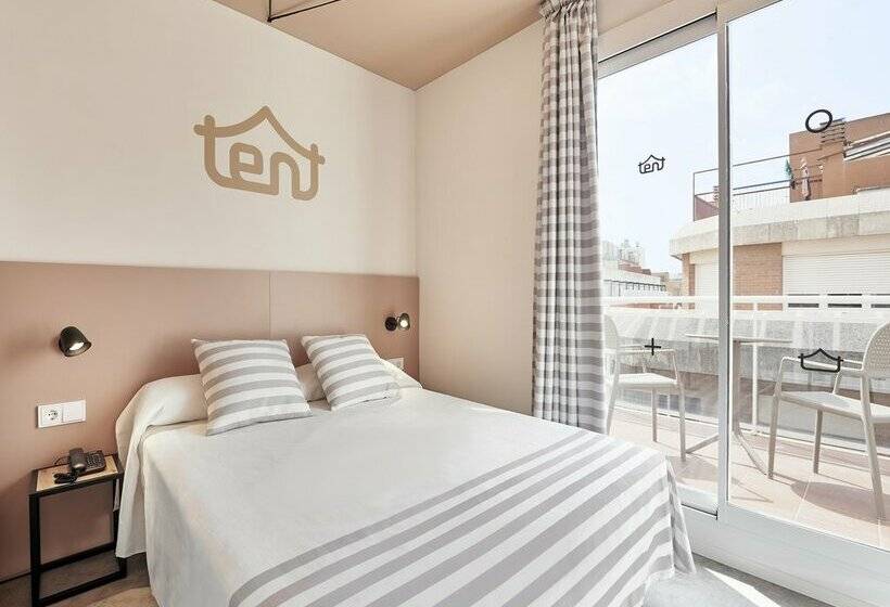 هتل tent Lloret de Mar