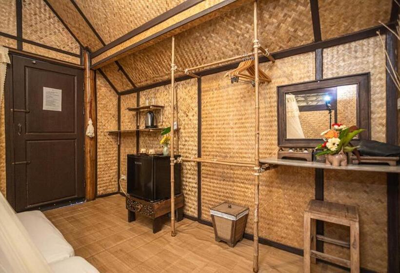 استراحتگاه Jirung Health Village