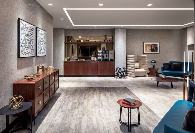 Doubletree By Hilton Dubai M Square Hotel & Residences