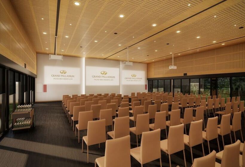 리조트 Grand Palladium Select Palace Ibiza