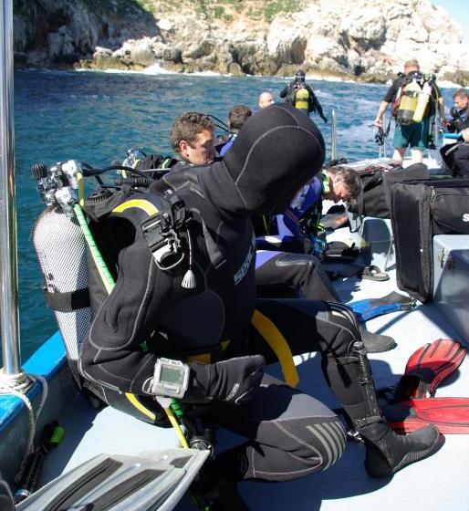 هتل & Diving Les Illes